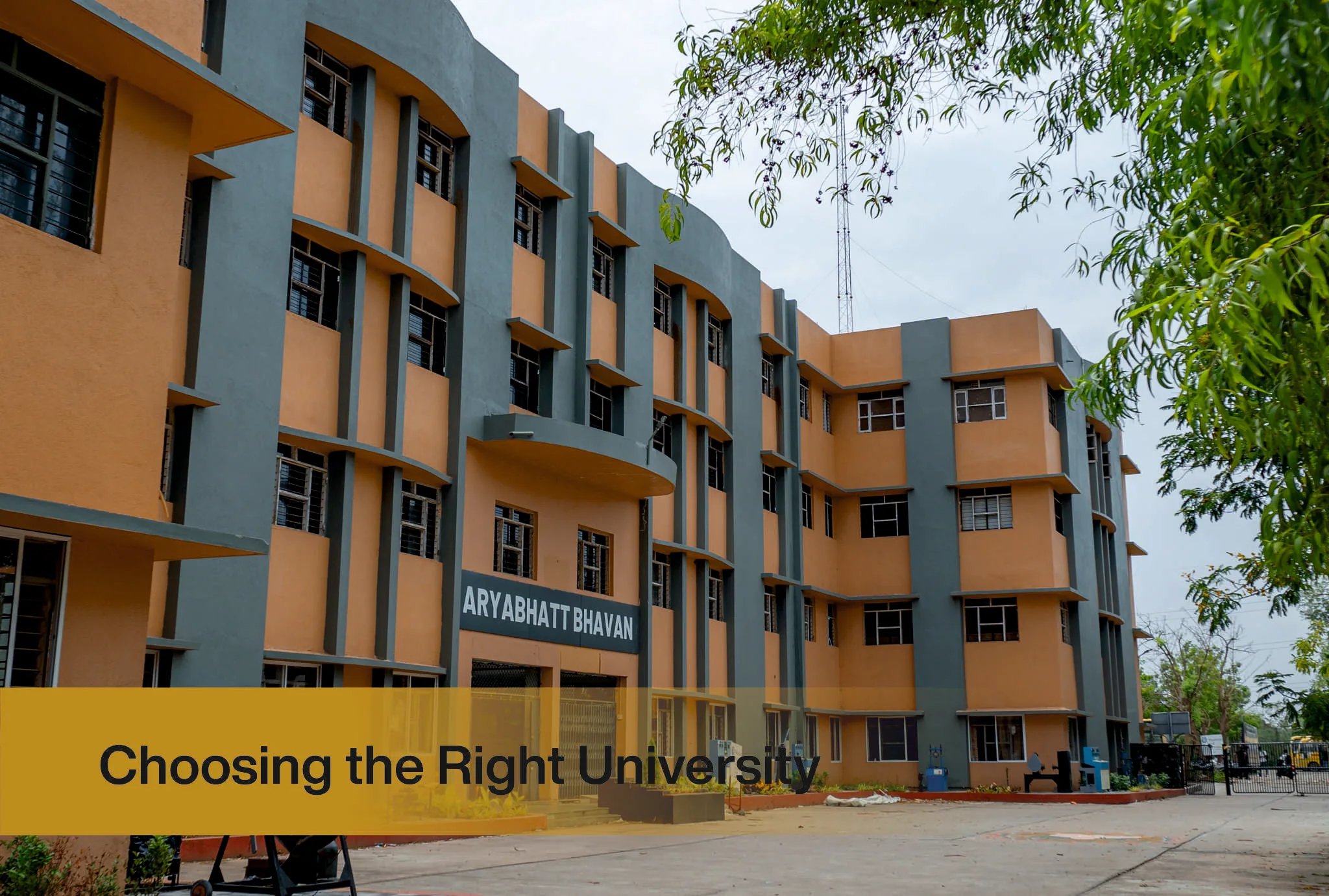 How to Choose the Right University for Your Career Goals